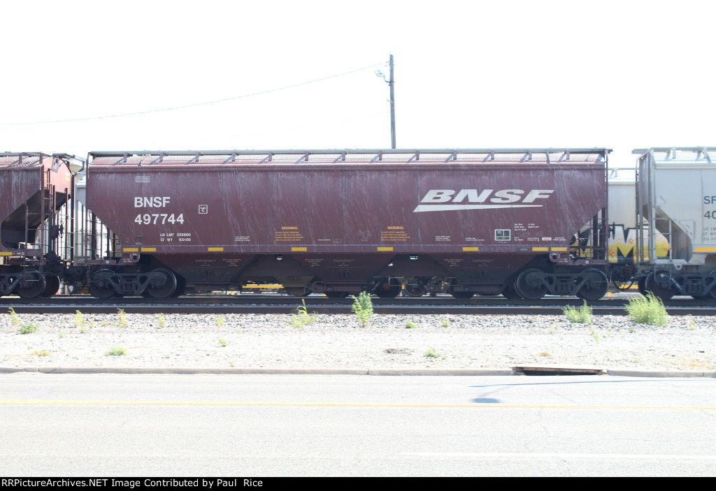 BNSF 497744